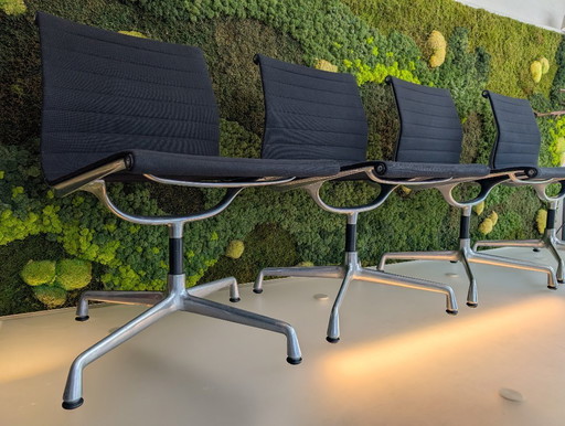 4x Vitra EA 106 stoelen | Charles & Ray Eames