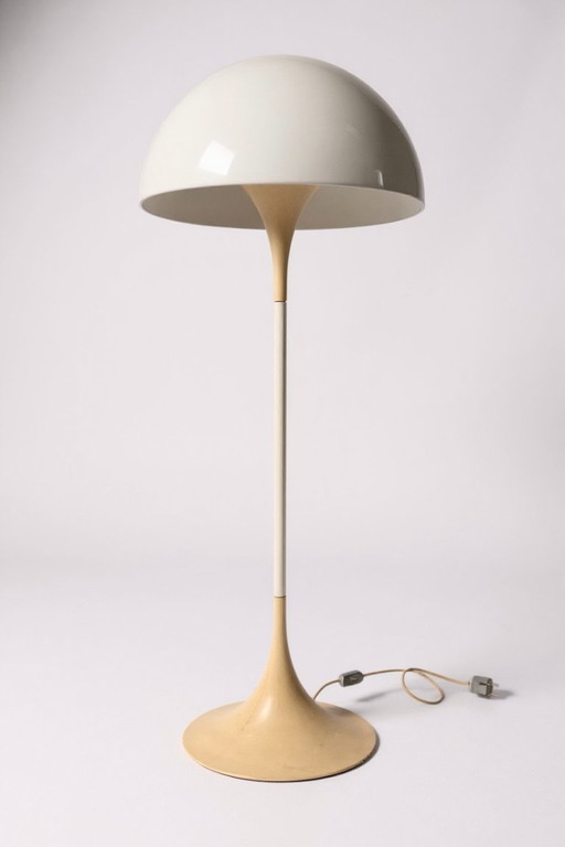 Lampada da terra vintage Panthella di Verner Panton, risalente agli anni '70.