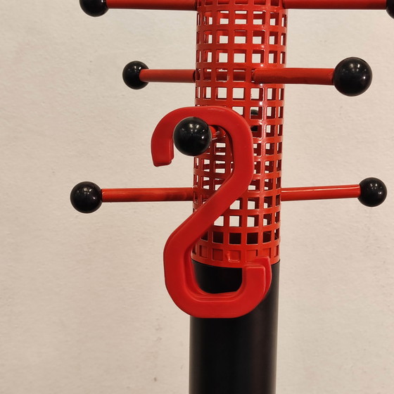 Image 1 of Appendiabiti vintage in stile Memphis Milano