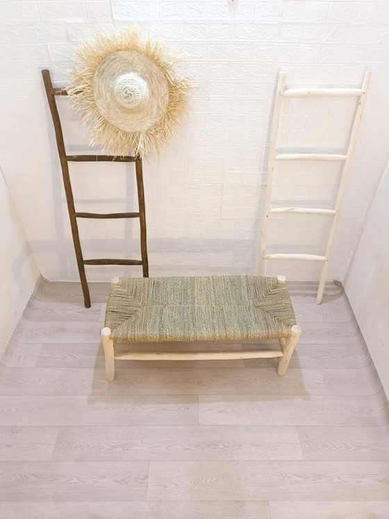 Handgemaakte Marokkaanse houten bank met natuurlijk geweven zitting – Bankjes, Rattan, Wood (photo 2 of 9)