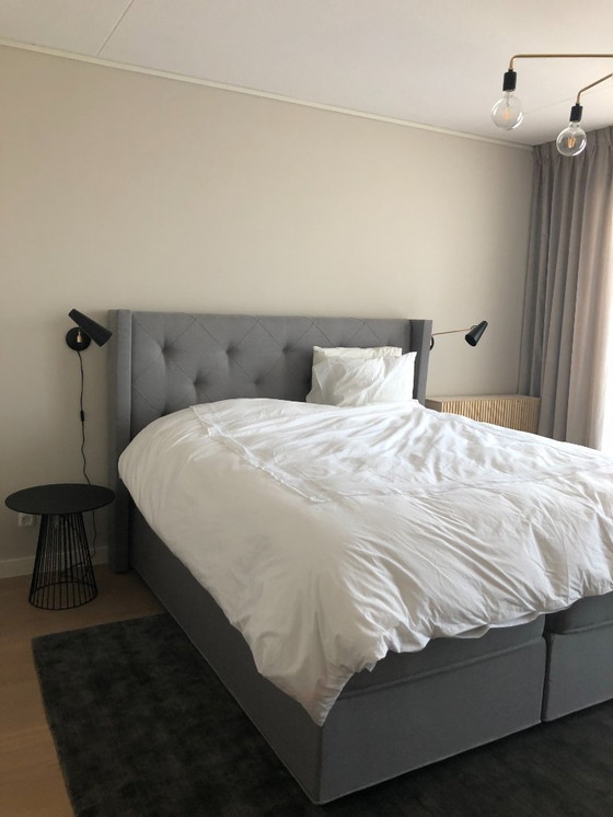 Image 1 of Swisse Sense, Luxus-Kopfteil, Doppelbett, graues Capitonné