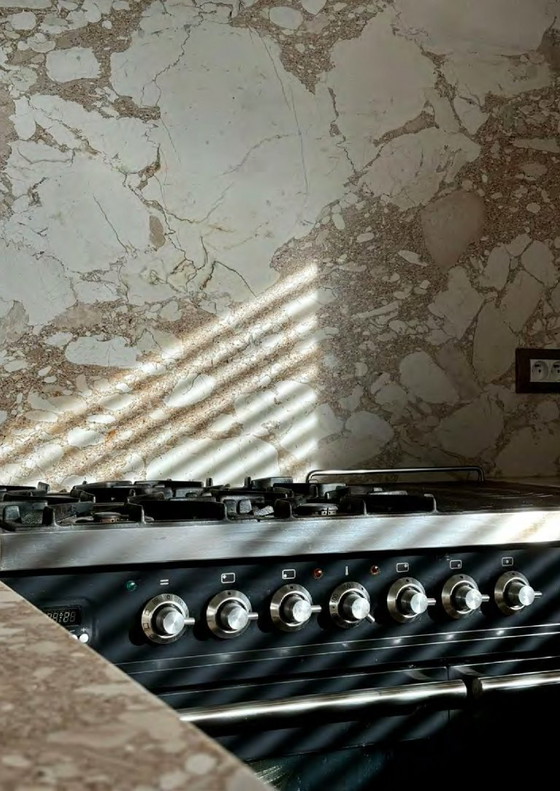 Image 1 of Piano di lavoro in pietra naturale per cucina: di alta qualità e senza tempo