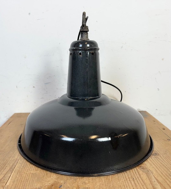 Image 1 of Industriële Franse donkergrijze geëmailleerde fabriekshanglamp, jaren 60