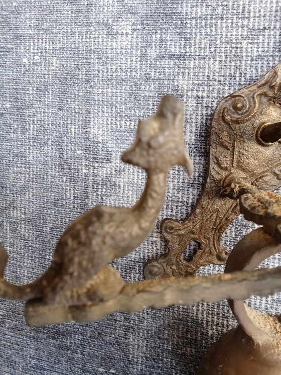 Image 1 of Oude Klooster Bel Deurklopper Met Engel En Mythologisch Figuur