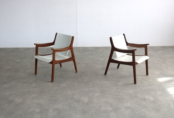Image 1 of 2x vintage armchairs