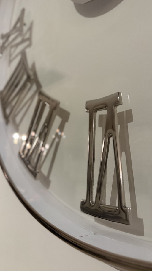 Erik Kuster-stijl XXL klok met Romeinse cijfers