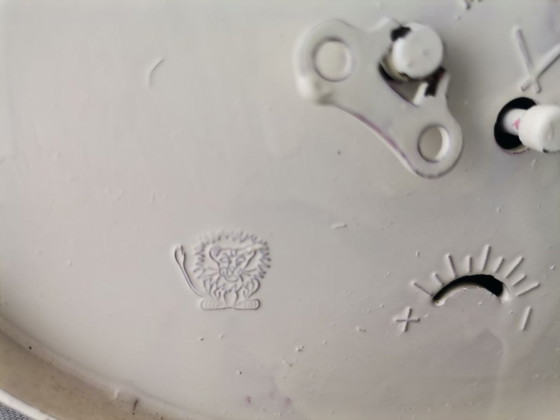 Image 1 of Vintage Duitse wekker met bel van Jerger