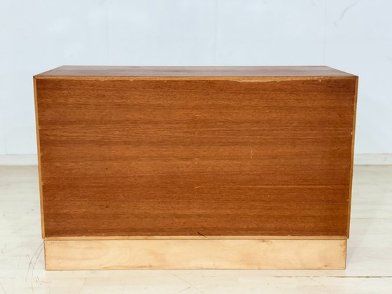 Image 1 of Deense teakhouten ladekast / vintage dressoir / woonkamerkast / halkast / commode