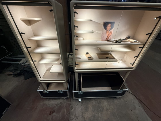 Set of 2 jewelry display cases with LED lighting in flight cases. – RONRUN, Display cabinets, Metal (photo 7 of 9)