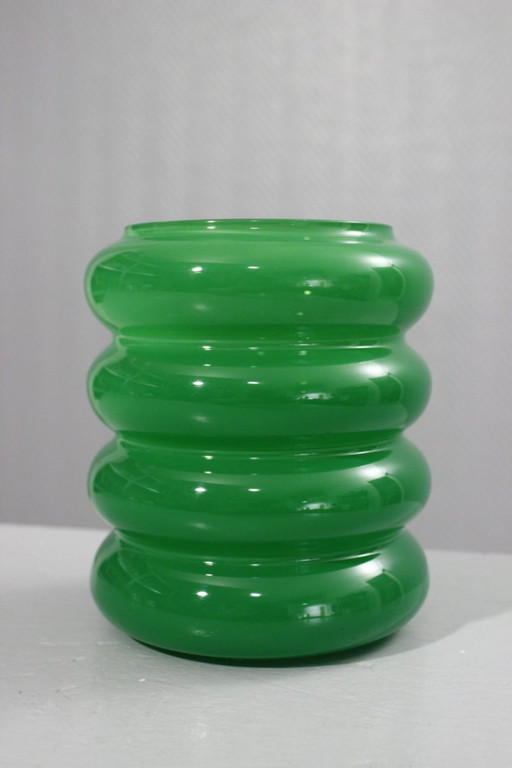 Solstråle vase Ikea vintage design Anne Nilsson 2011 green model