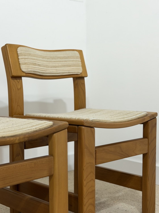 4 Vintage massief iepenhouten eetkamerstoelen jaren 70 – Wood (photo 4 of 12)