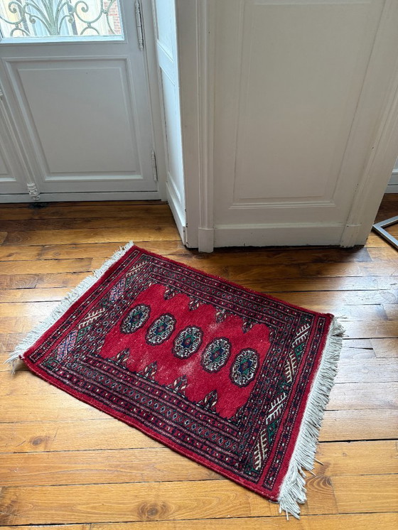 Image 1 of Tappeto di lana tessuto a mano realizzato in Pakistan