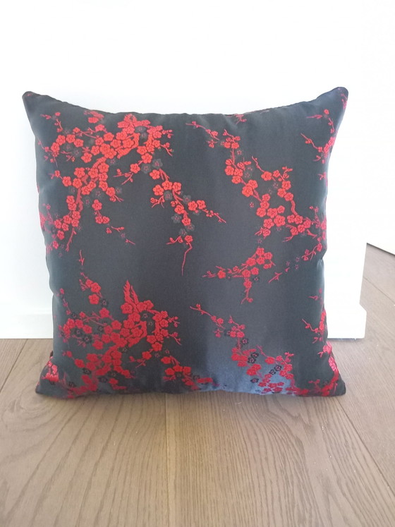 Pillow: Japanese blossom – Textile (photo 5 of 5)