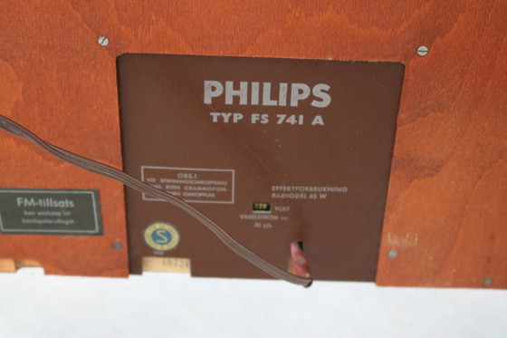Image 1 of vintage audiomeubel | radio | jaren 50 | Philips