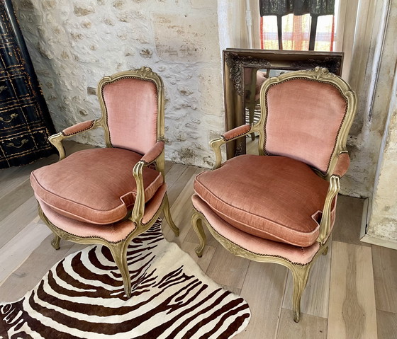 Image 1 of Paar Louis XV cabriolet fauteuils