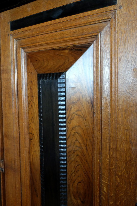 Image 1 of Armario de cojines de Gelderland, hacia 1650/ Gelderland Cushion Cabinet, 1650