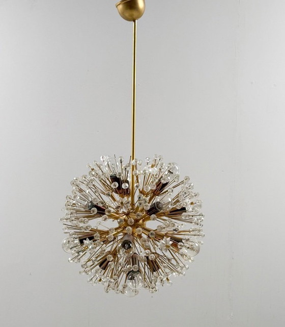 Image 1 of Lámpara de araña Snowball/Sputnik de latón, diseñada por Emil Stejnar, Austria, década de 1960.