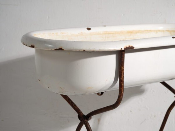 Baignoire ancienne en fer émaillé – Europe Centrale, circa 1950 #7 – Objets déco, Industrieel (photo 27 of 40)