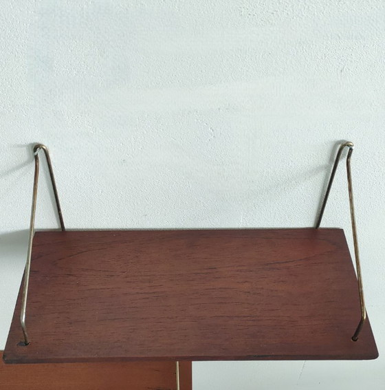 Set van 3 Vintage Teak Wandplankjes met Messing Beugels – Jaren '60 Mid-Century Deens Design – Wandrek, Wood (photo 18 of 52)