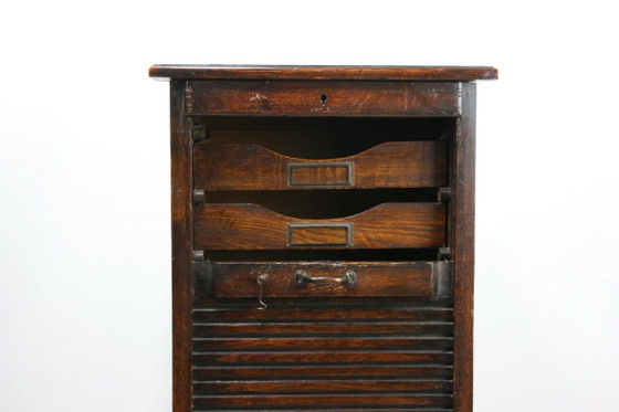 Image 1 of Mobile schedario antico in rovere, 50x40x114 cm.