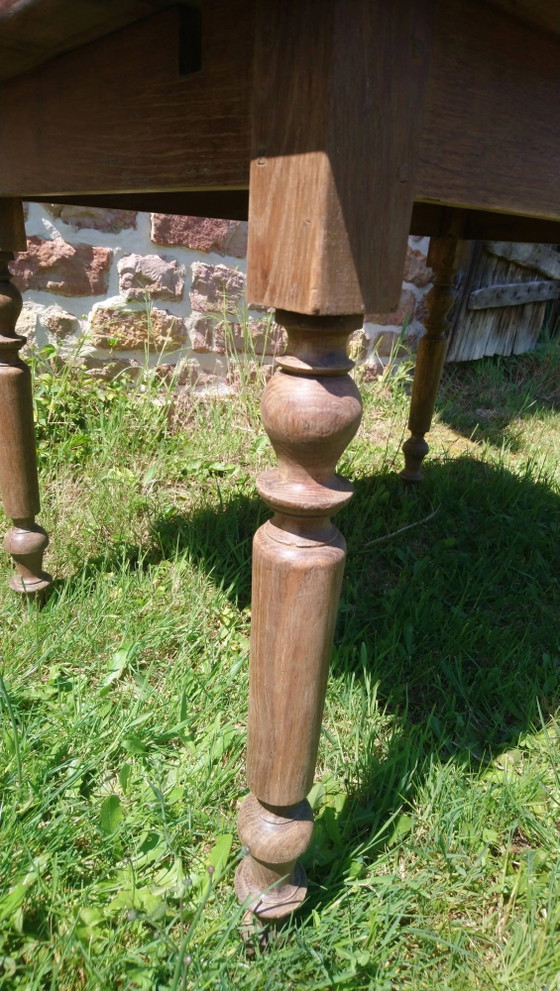 Tavolo in rovere con gambe tornite – Tavoli da pranzo (photo 8 of 14)