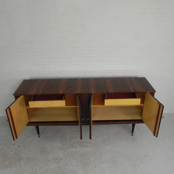 Image 1 of Dressoir M. Delahaye, 2,2 m lang, jaren 60