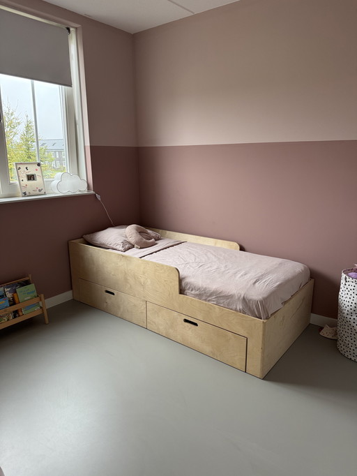 Little Dreamers Riva Bett 90 x 200