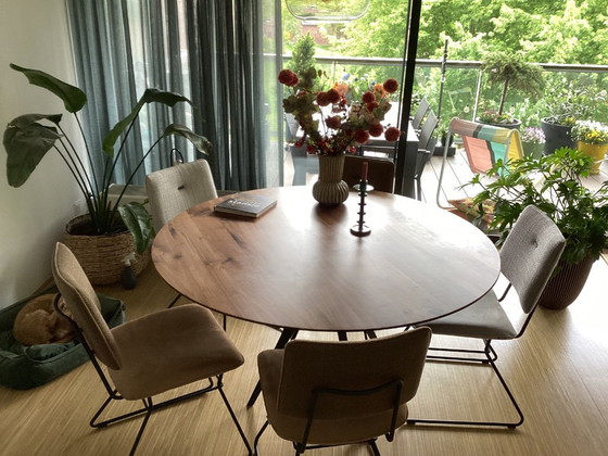 Image 1 of table à manger ronde en noyer