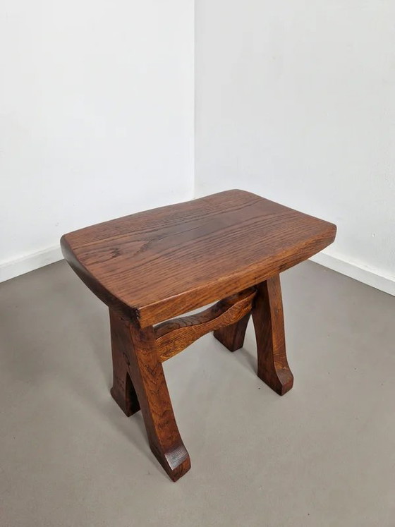 Eiken krukje | Frankrijk jaren 60, Bruin, Rustic (foto 7 van 11)