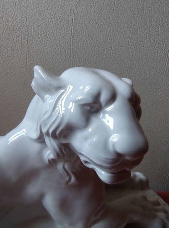 Rare Pair White Ceramic Lion Sculptures Mottahedeh Design Italy, Decorative Objects, Porcelain (photo 10 of 15)