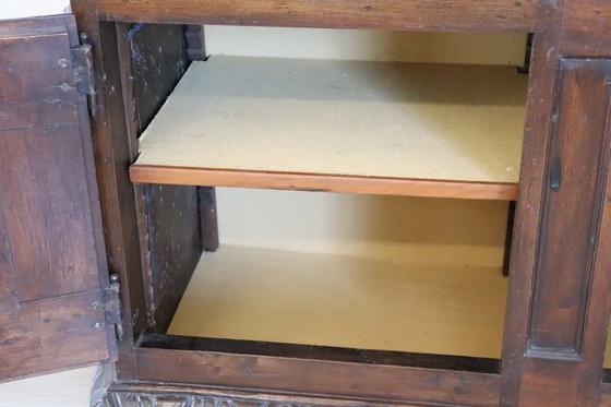 Image 1 of Antique Buffet in Solid Walnut, Italy 17th Century
