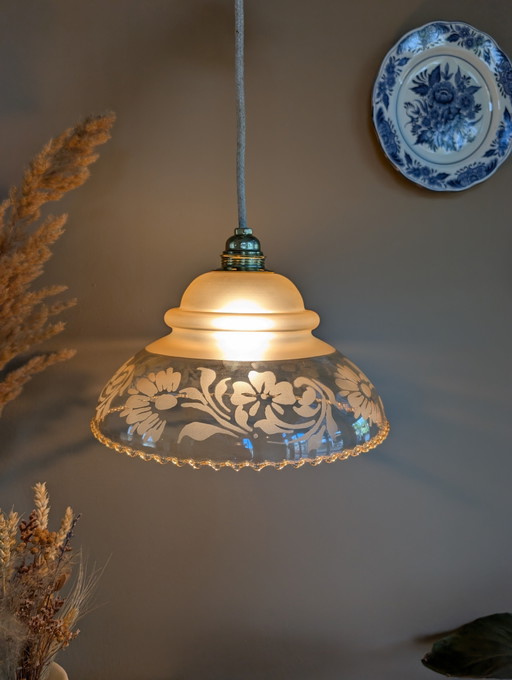 nostalgische sfeervolle glazen lampenkap met bloemmotief