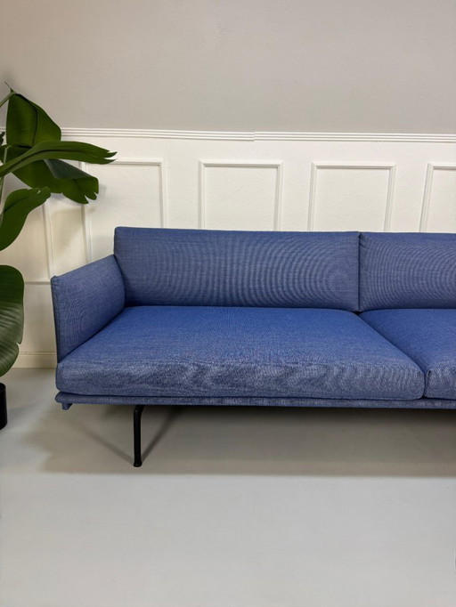 Muuto Modello Outline Divano 3 posti in tessuto blu Divano di design