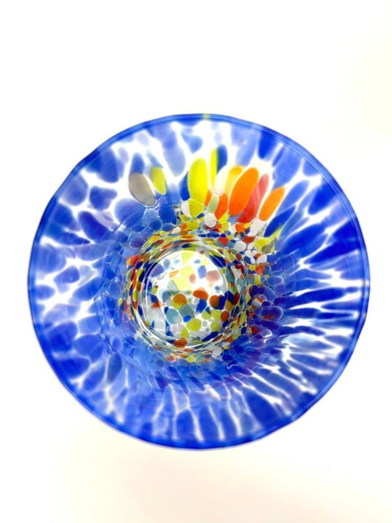 Image 1 of Set aus 6 venezianischen mundgeblasenen Gläsern mit farbigem Murano-Granulat, handgefertigt in Italien.