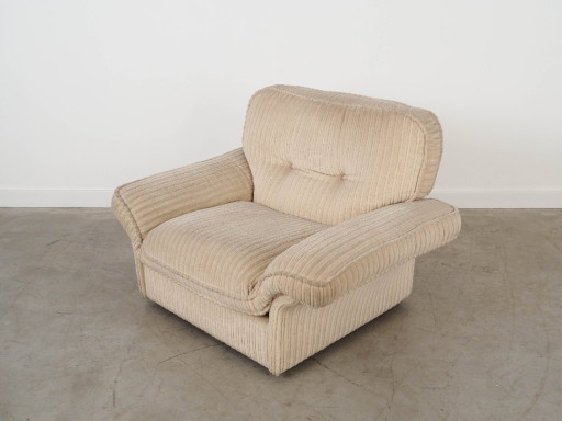Fauteuil Soffio couleur crème, design italien, années 1970, fabriqué par Doimo