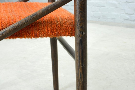 Set aus 4 Esszimmerstühlen aus Wengé-Holz mit orangefarbenem Bouclé-Stoffbezug. Niederlande, 1960er Jahre. (photo 13 of 13)
