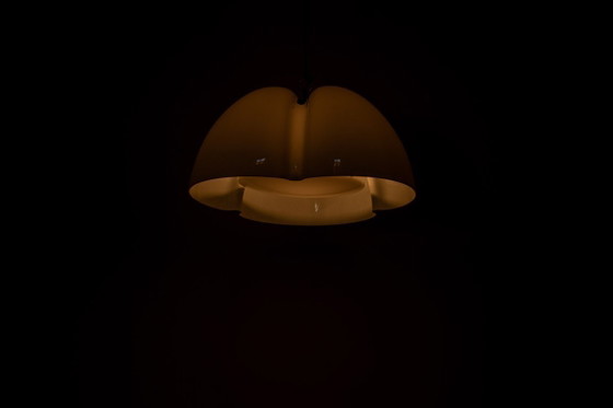 Image 1 of Lampada a sospensione Tricena di Ingo Maurer per M Design. Circa 1970.