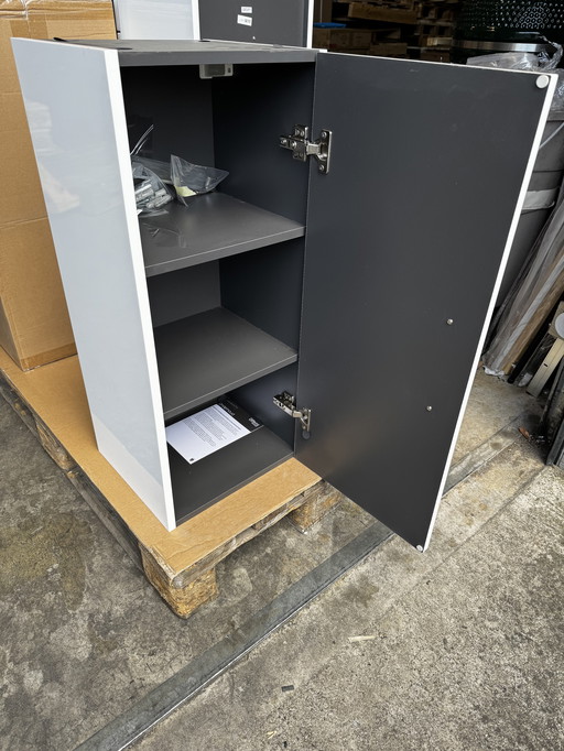 New in Box! Bathroom Cabinet Differnz Hilde 80x35x32 cm - High Gloss White