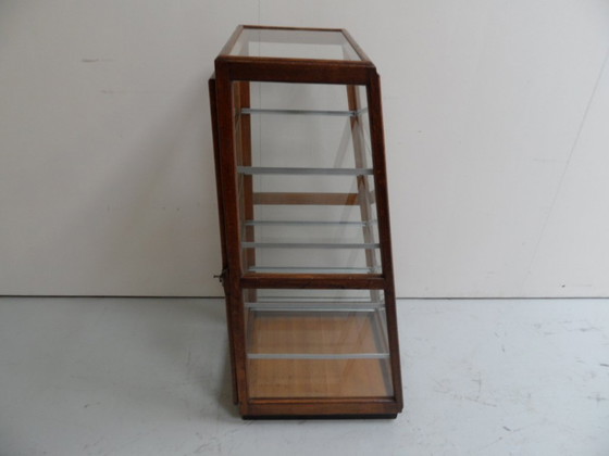 Image 1 of Antieke Bakkersvitrinekast  