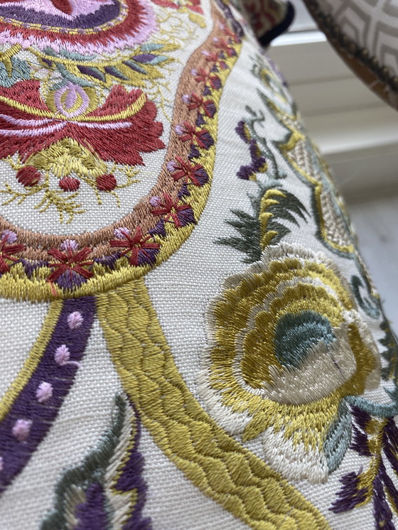 Image 1 of Cojín de lujo Pierre Frey