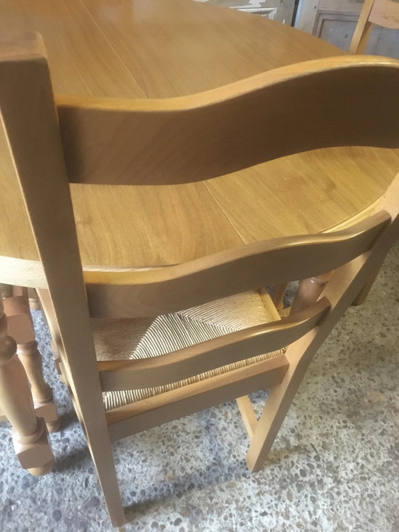 Tavolo rotondo & 4 sedie con seduta in giunco in rovere e faggio – Tavoli da pranzo, Vintage (photo 7 of 13)