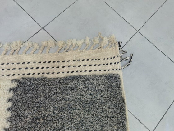 Handmade Berber wool rug 150/250cm – Rugs & carpets (photo 5 of 5)