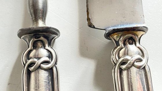 Image 1 of COUVERTS à Viande Argent et Métal argenté PARIS France