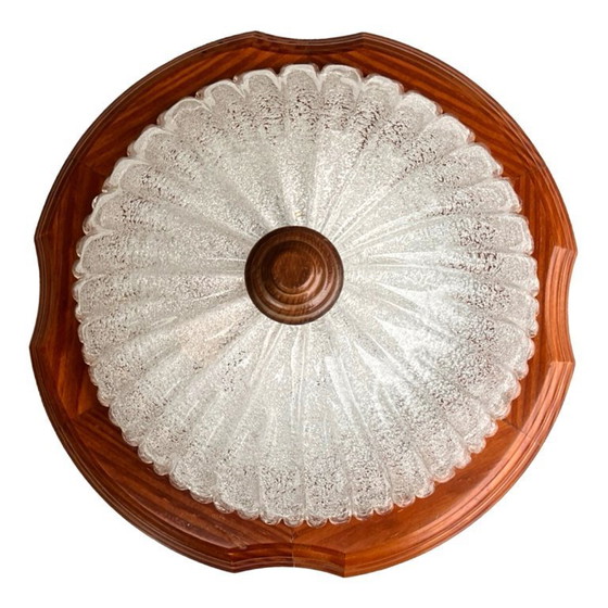 Image 1 of Italienische Deckenleuchte aus den 1970er Jahren | Eisglas und Holz | Mid-Century Modern