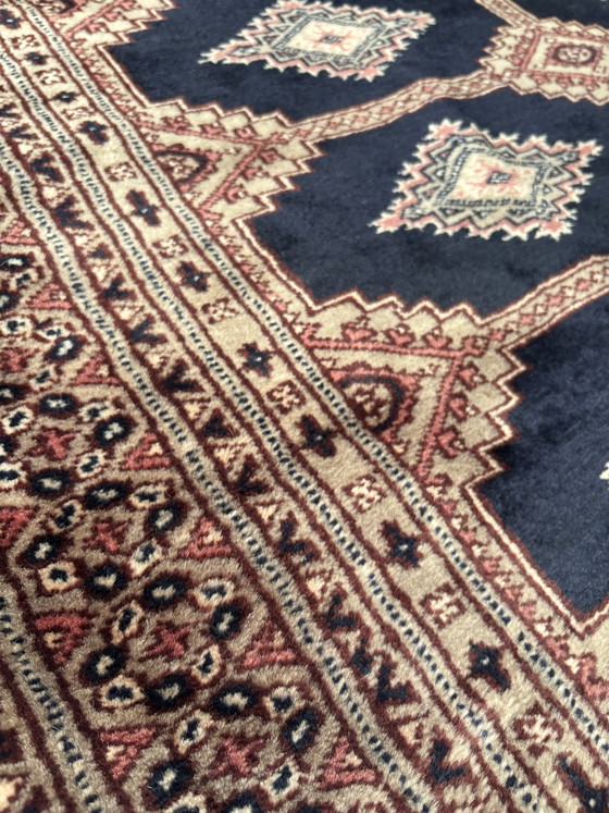 Handgeknopte Pakistaanse Bokhara vloerkleed – Vloerkleden en tapijten, Wool (photo 4 of 5)