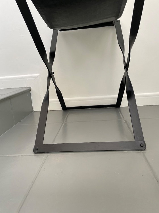 Image 1 of Tabouret haut pliant / taburette en métal et cuir tressé