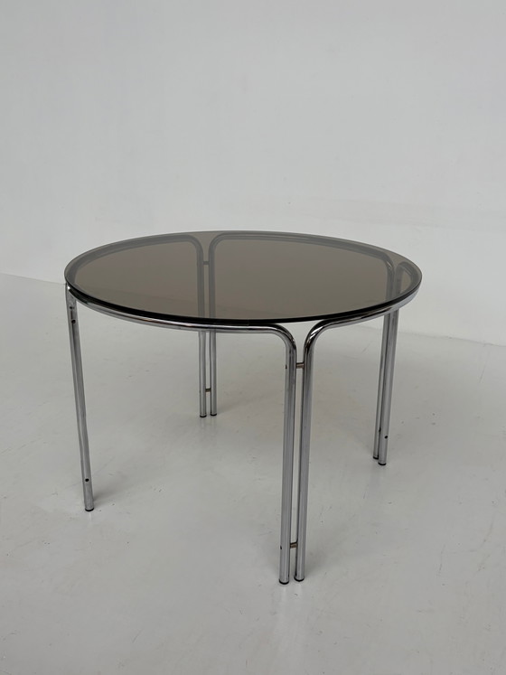 Vintage ronde eettafel van rookglas – Chrome, Mid Century Modern (photo 4 of 5)