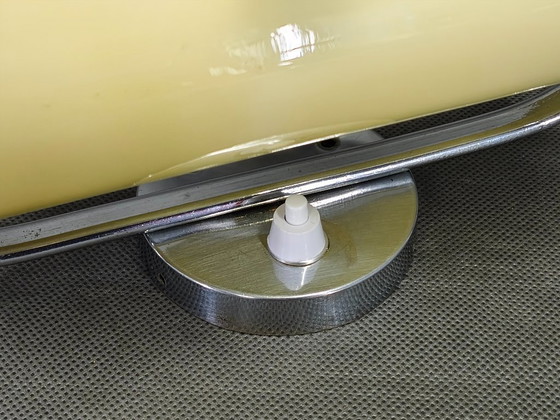 Image 1 of Tsjechische art-deco wandlamp van opaalglas, jaren 1930