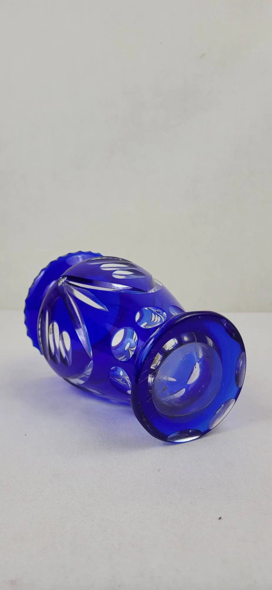 Cobalt blue crystal vase, Czechoslovakia – Glass (photo 6 of 7)