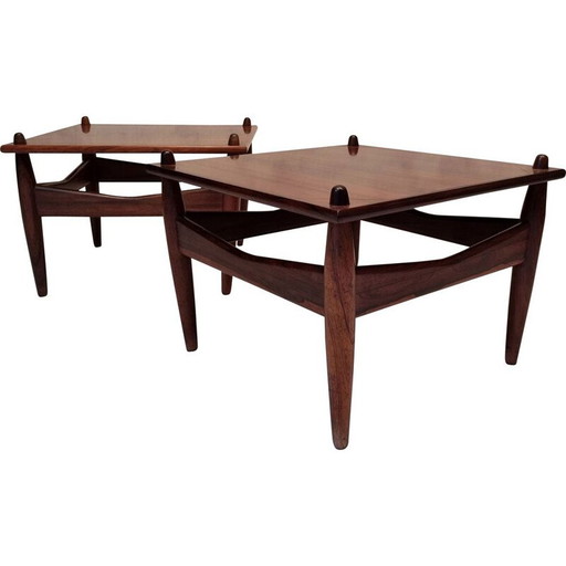 Coppia di tavolini da caffè vintage in palissandro n. 272 di Illum Wikkelsø, 1950